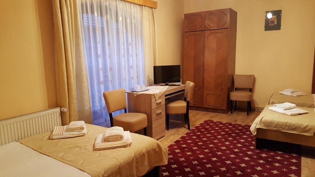 Pension Ela Sibiu Exterior photo